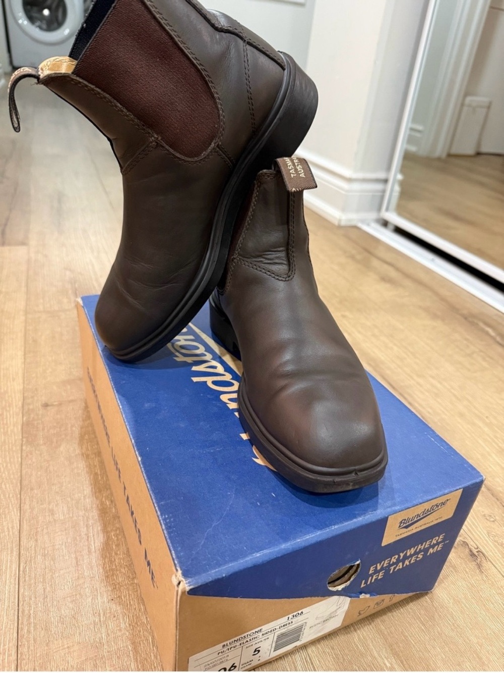 Blundstone Women's Chelsea Ankle Boots - Dark Brown